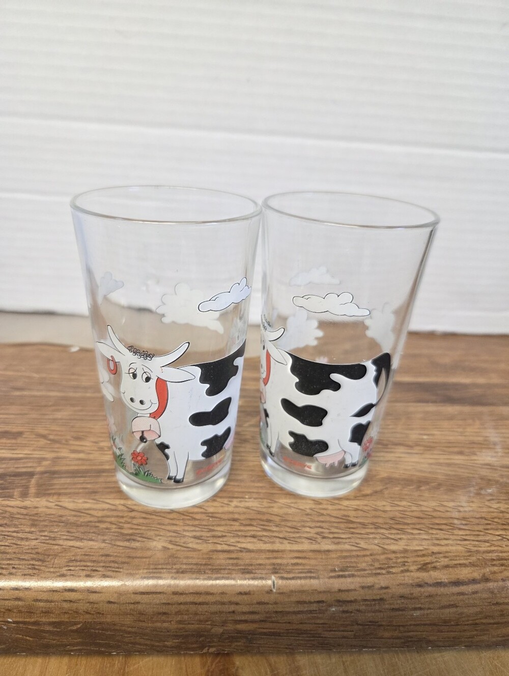 Vintage 90s Cerve Holstein Cow Glassware